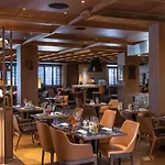 Schweizerhof - A Small Luxury Szálloda 4*