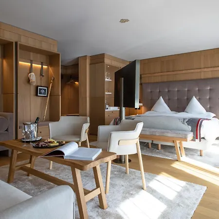 Schweizerhof - A Small Luxury Zermatt