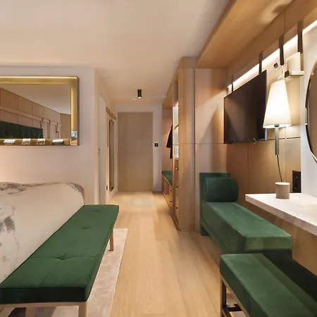 Schweizerhof - A Small Luxury Hotel