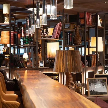 Schweizerhof - A Small Luxury Hotel 4*