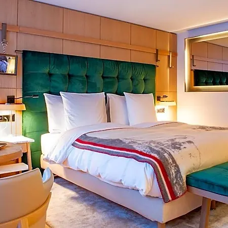 Schweizerhof - A Small Luxury Zermatt