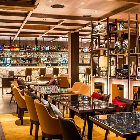 策马特斯奇维泽尔霍夫酒店 4* 采尔马特