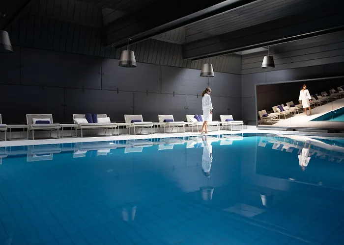 Hotel Schweizerhof - A Small Luxury 4*