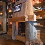 Schweizerhof - A Small Luxury 4* زيرمات