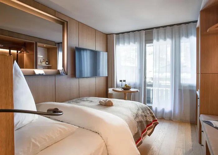 Schweizerhof - A Small Luxury 4*
